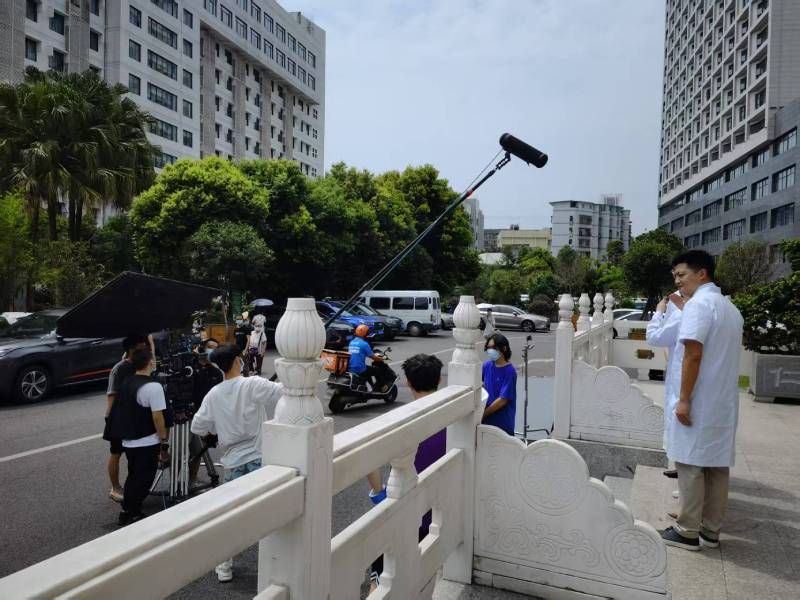 镇江广告片拍摄公司低成本实现高规格制作的诀窍